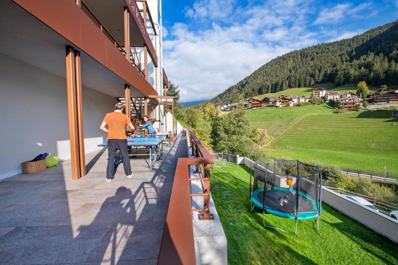 Apartments La Rives Santa Cristina Val Gardena Exteriér fotografie